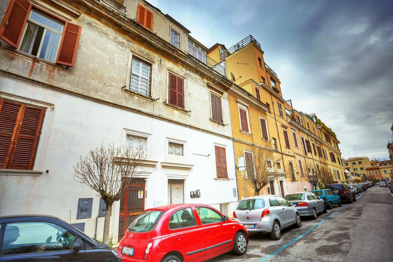 Gordon'S Apartment Рим Экстерьер фото